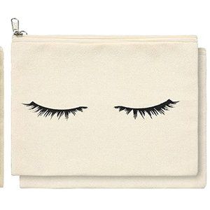 NWOT Women’s Makeup Accessory White Cosmetic Bag With Fun Saying-Sleepy Eyes